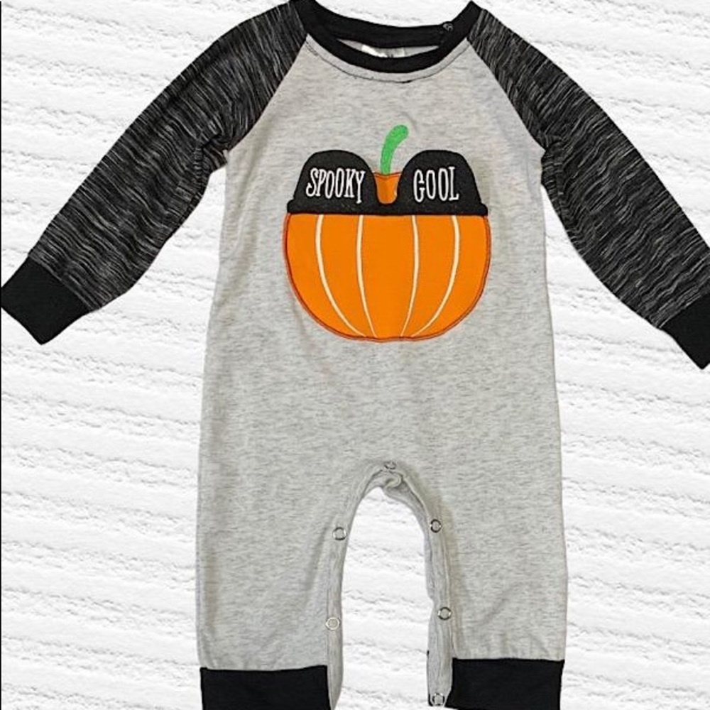 Boys pumpkin spooky cool romper - Picture 2 of 2